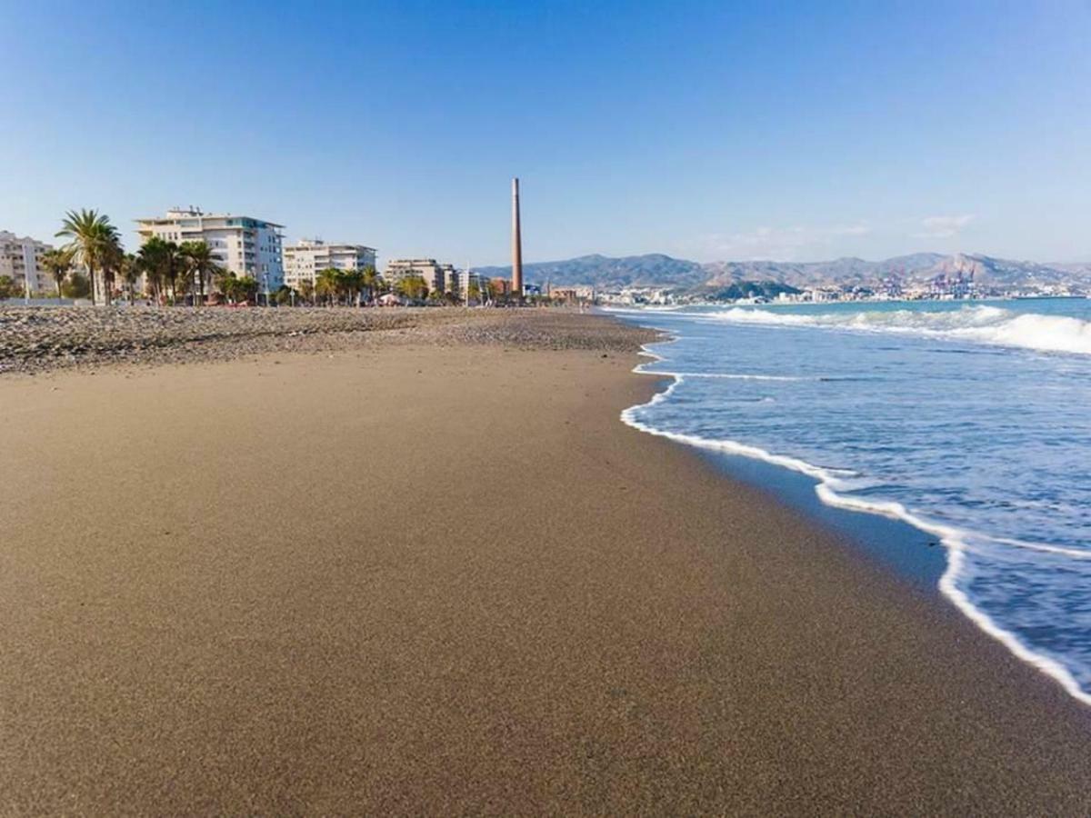 Апартаменти Skysea Holidays Malaga Bailen Екстер'єр фото